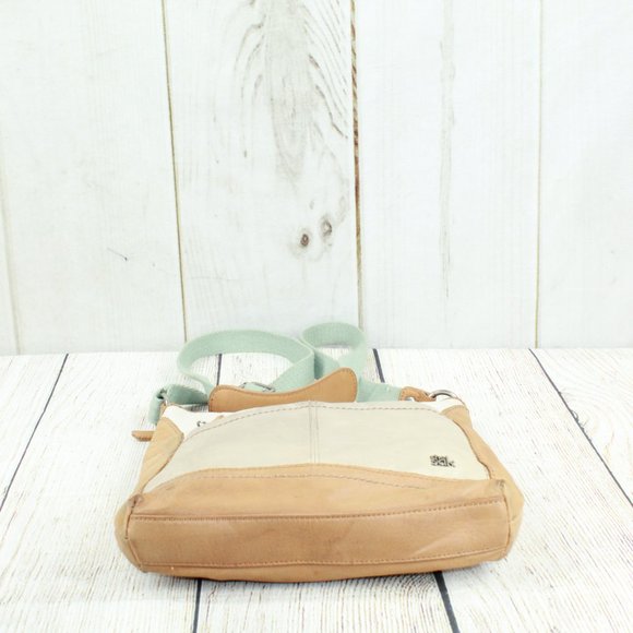 The Sak Women's Cream Tan Pebbled Leather Top Zip Messenger Crossbody Bag - Picture 11 of 13